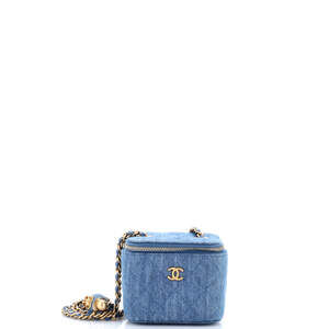 Chanel Pearl Crush Vanity Case With #241941C32B